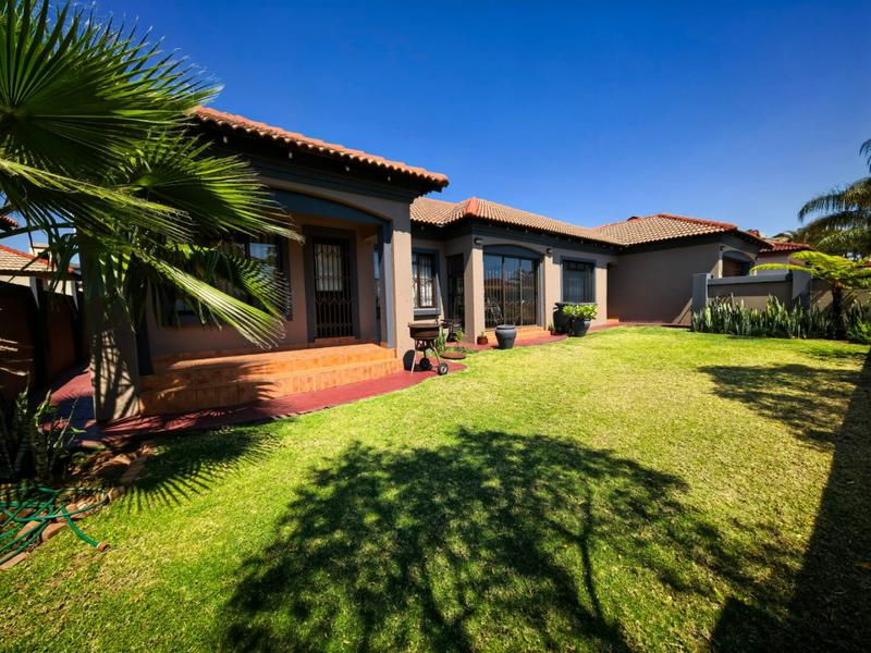 3 Bedroom Property for Sale in Rose Acres Estate Gauteng