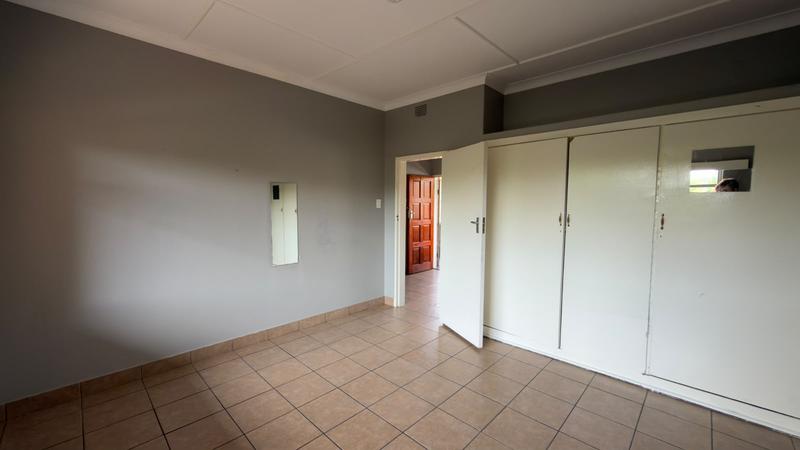 To Let 1 Bedroom Property for Rent in Primrose Gauteng