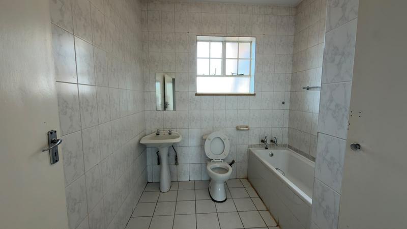 To Let 1 Bedroom Property for Rent in Primrose Gauteng