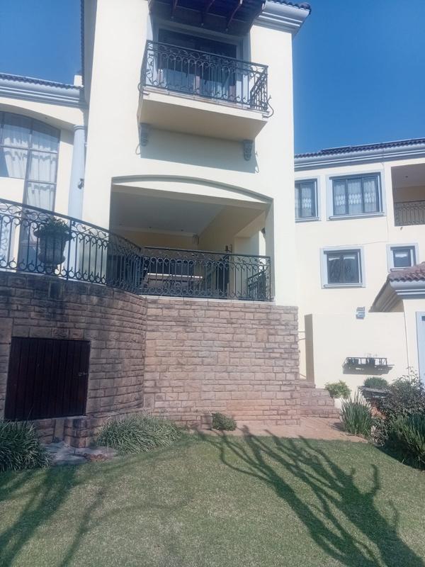To Let 5 Bedroom Property for Rent in Waterkloof A H Gauteng