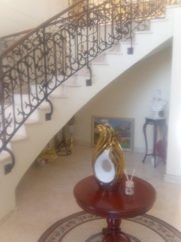 To Let 5 Bedroom Property for Rent in Waterkloof A H Gauteng