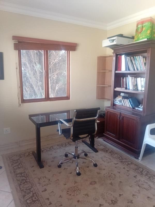 To Let 5 Bedroom Property for Rent in Waterkloof A H Gauteng