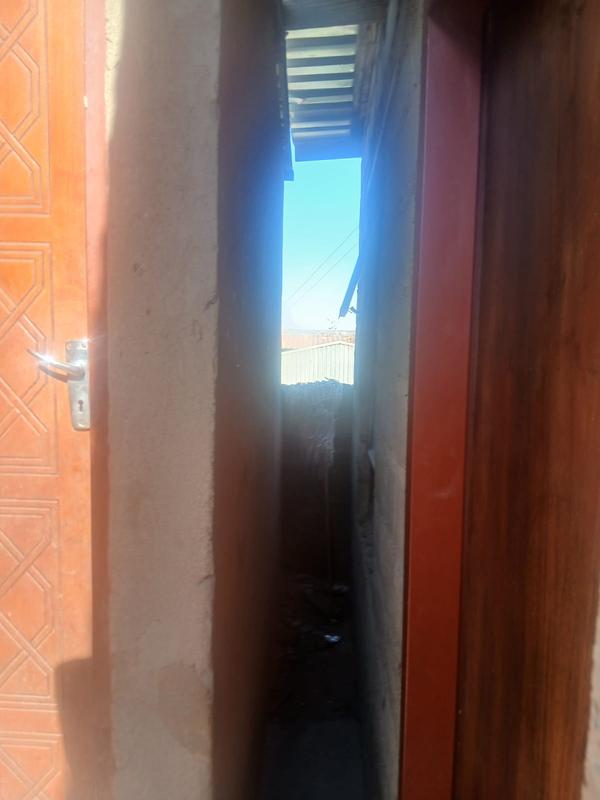 8 Bedroom Property for Sale in Olievenhoutbosch Gauteng