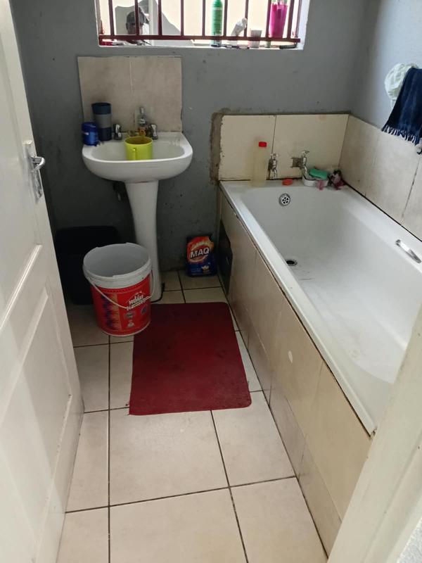 3 Bedroom Property for Sale in Kaalfontein Gauteng