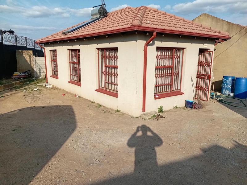 3 Bedroom Property for Sale in Kaalfontein Gauteng