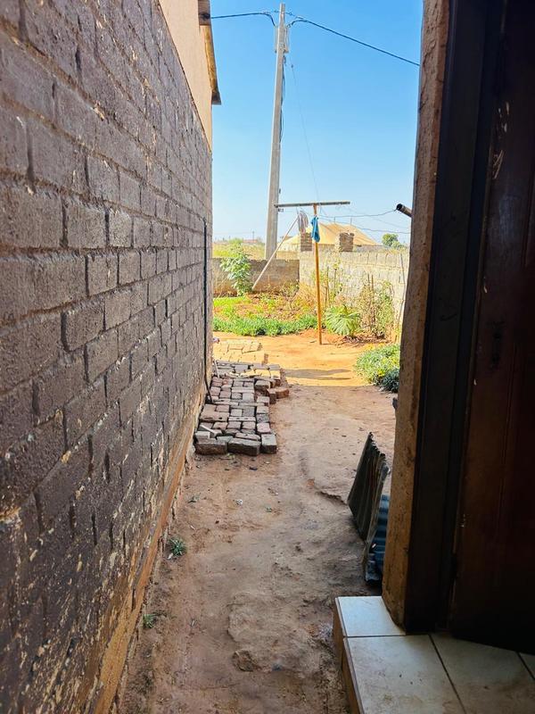 1 Bedroom Property for Sale in Tembisa Gauteng