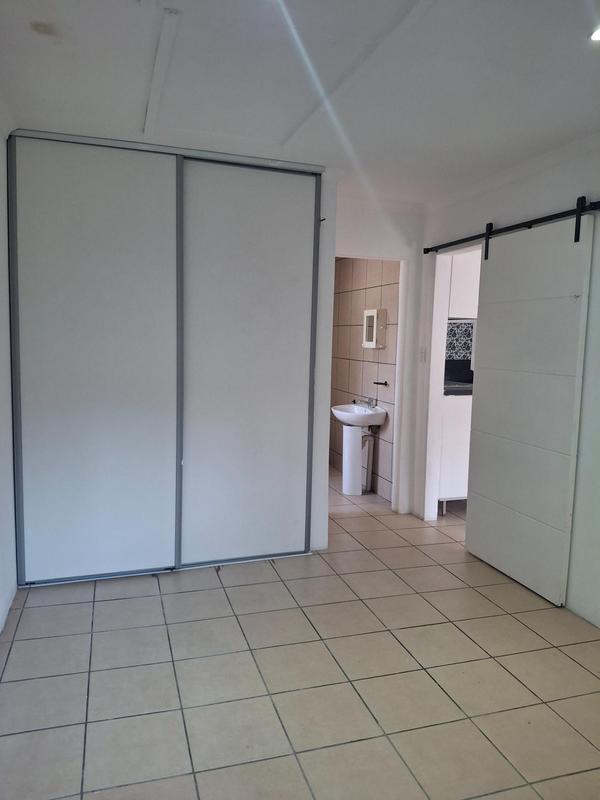 To Let 1 Bedroom Property for Rent in Greymont Gauteng