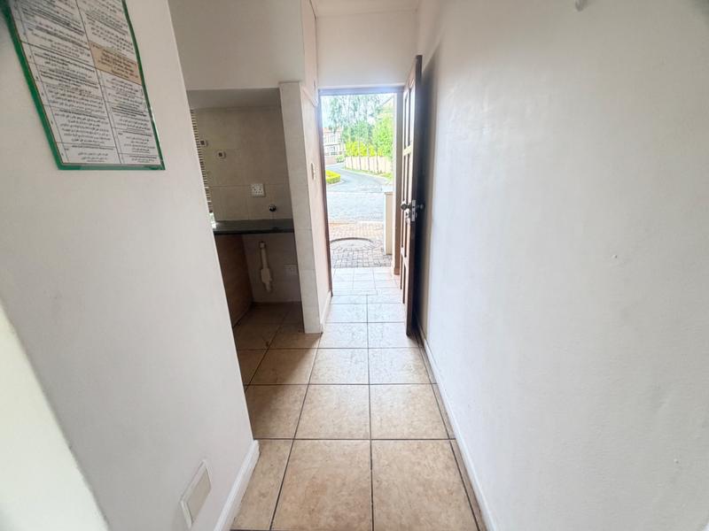 To Let 1 Bedroom Property for Rent in Zwartkop Golf Estate Gauteng