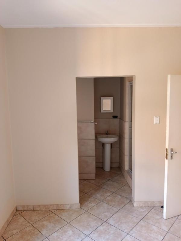To Let 1 Bedroom Property for Rent in Elspark Gauteng