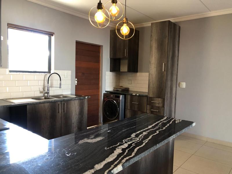 To Let 3 Bedroom Property for Rent in Summerset Gauteng
