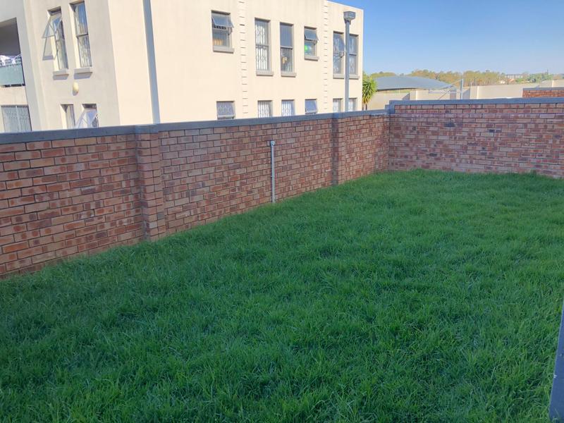To Let 3 Bedroom Property for Rent in Summerset Gauteng