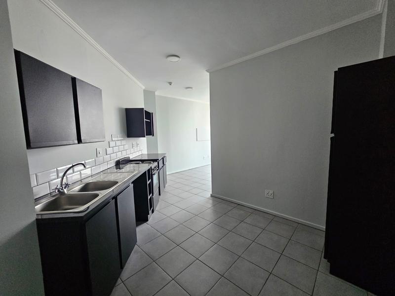 To Let 2 Bedroom Property for Rent in Florida Gauteng