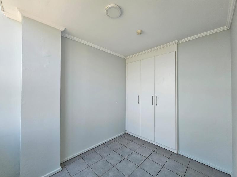 To Let 2 Bedroom Property for Rent in Florida Gauteng