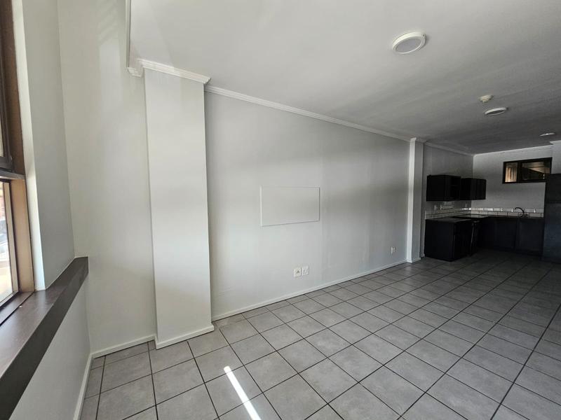 To Let 2 Bedroom Property for Rent in Florida Gauteng
