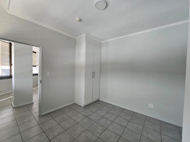 To Let 2 Bedroom Property for Rent in Florida Gauteng