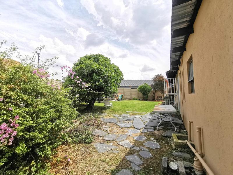 3 Bedroom Property for Sale in Noordwyk Gauteng
