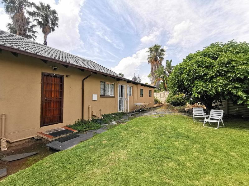 3 Bedroom Property for Sale in Noordwyk Gauteng