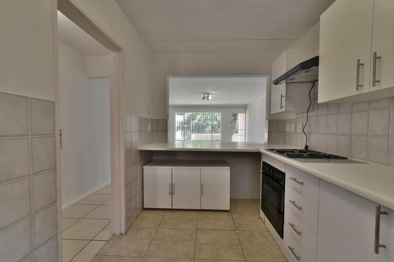 2 Bedroom Property for Sale in Boskruin Gauteng