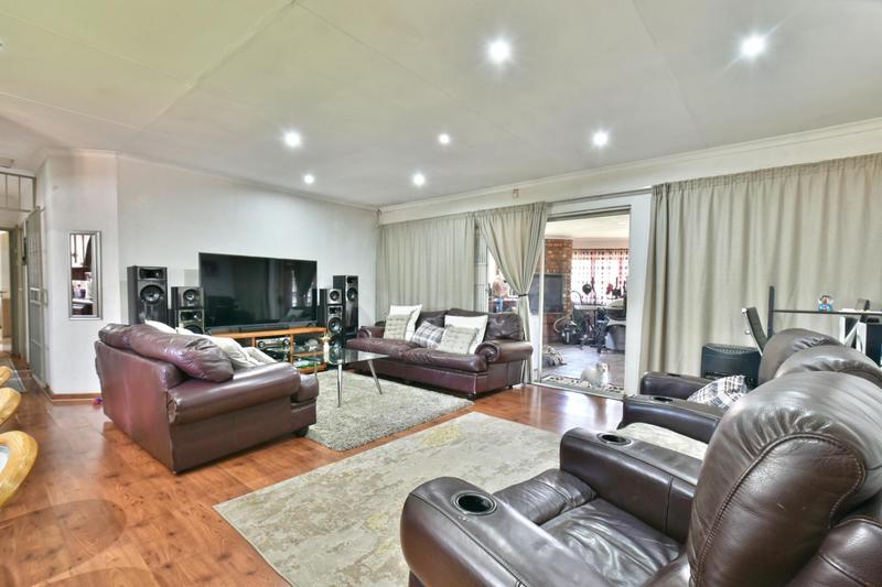 3 Bedroom Property for Sale in Sharonlea Gauteng