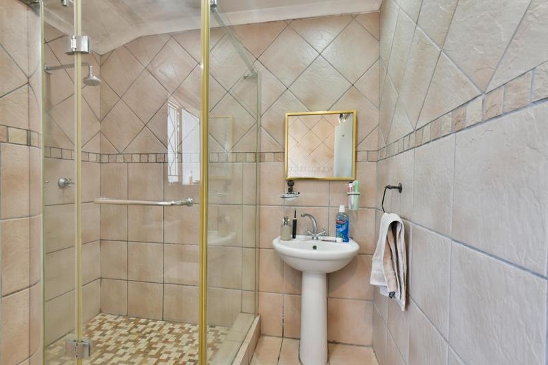 3 Bedroom Property for Sale in Sharonlea Gauteng