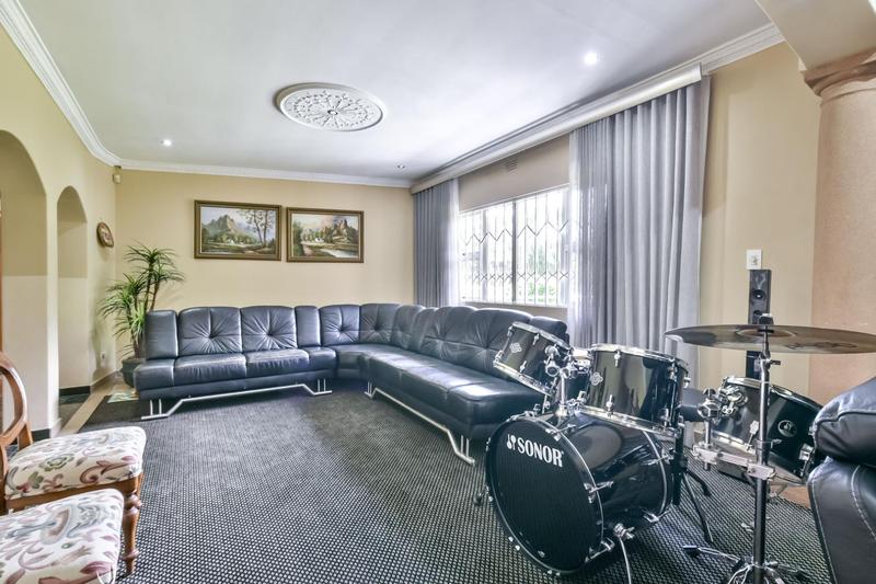 4 Bedroom Property for Sale in Sandown Gauteng