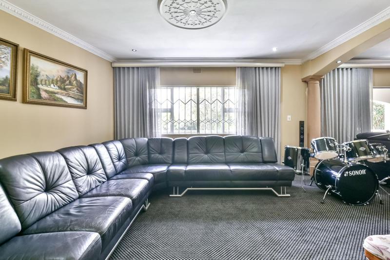4 Bedroom Property for Sale in Sandown Gauteng