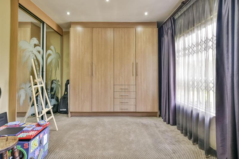 4 Bedroom Property for Sale in Sandown Gauteng