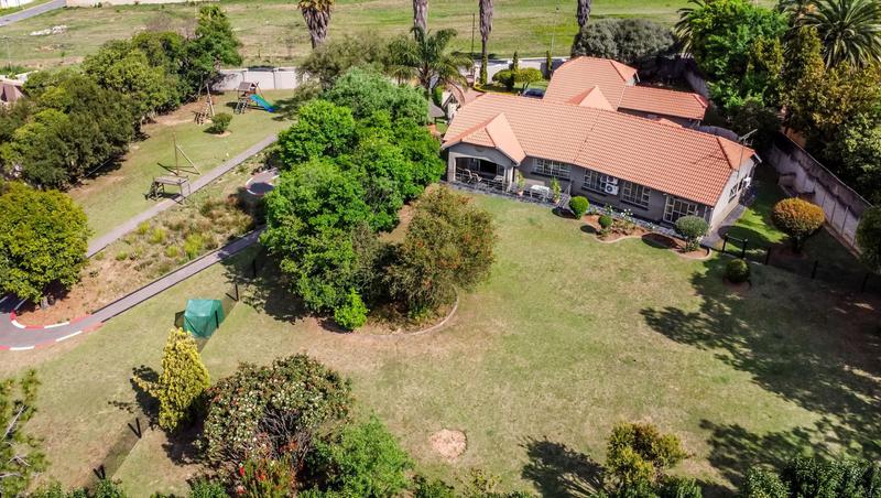 4 Bedroom Property for Sale in Sandown Gauteng