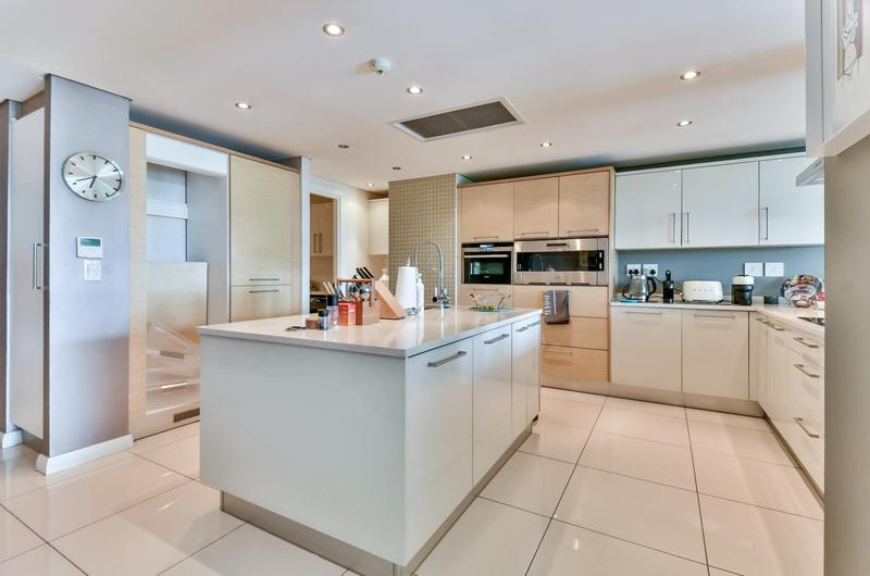4 Bedroom Property for Sale in Houghton Gauteng
