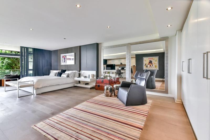 4 Bedroom Property for Sale in Houghton Gauteng
