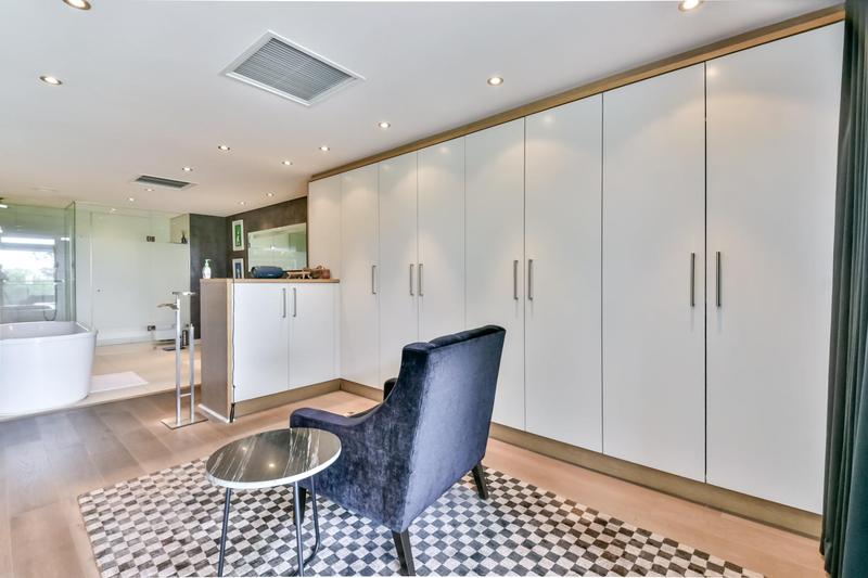 4 Bedroom Property for Sale in Houghton Gauteng