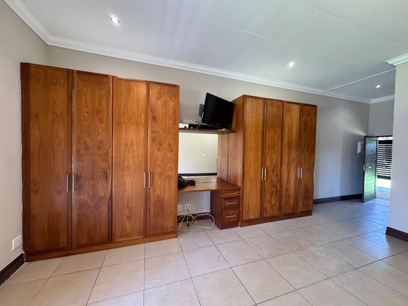 1 Bedroom Property for Sale in Retire at Midstream Gauteng