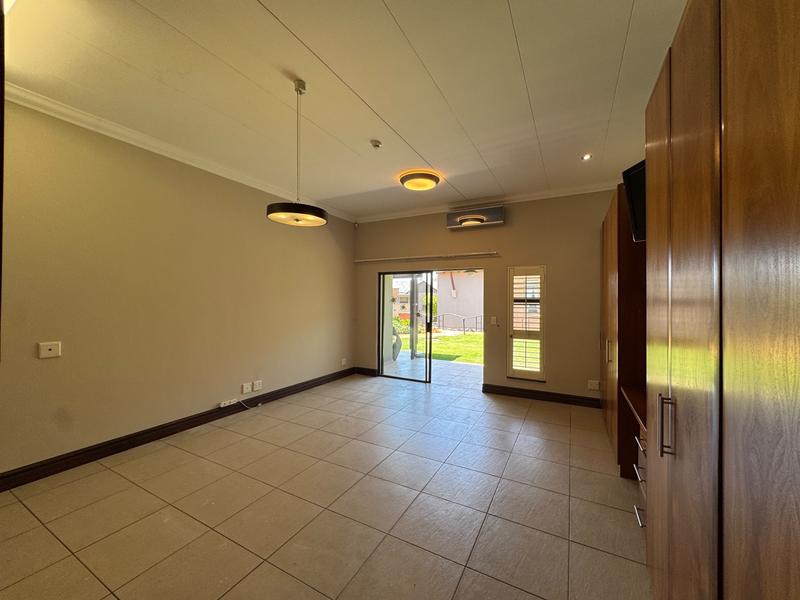 1 Bedroom Property for Sale in Retire at Midstream Gauteng