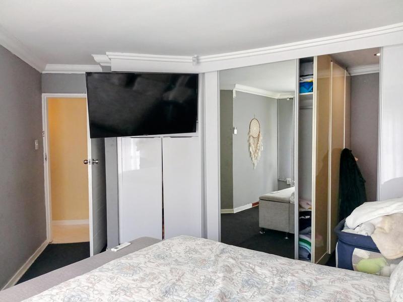 3 Bedroom Property for Sale in Alan Manor Gauteng