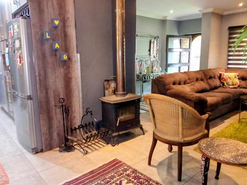 3 Bedroom Property for Sale in Vanderbijlpark Sw 2 Gauteng