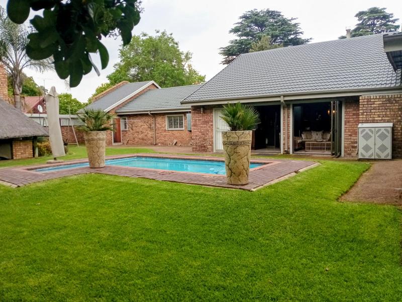 3 Bedroom Property for Sale in Vanderbijlpark Sw 2 Gauteng