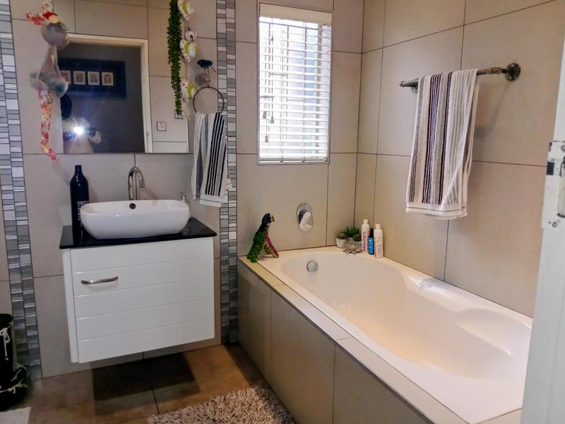 3 Bedroom Property for Sale in Vanderbijlpark Sw 2 Gauteng