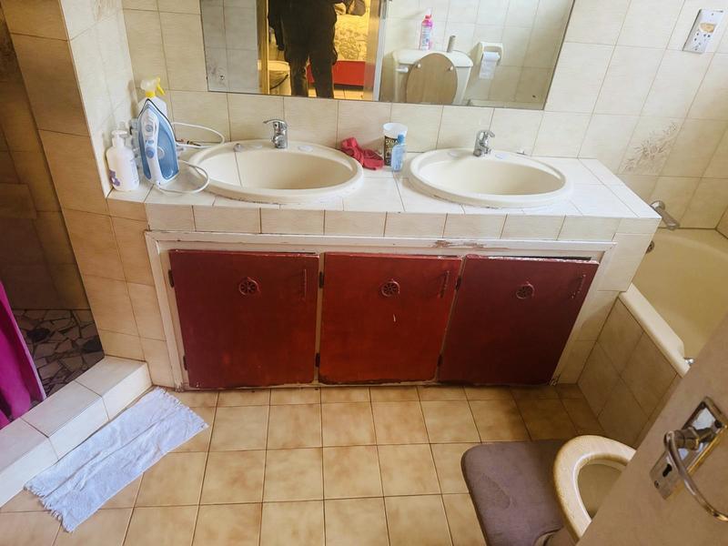 To Let 0 Bedroom Property for Rent in Kensington Gauteng