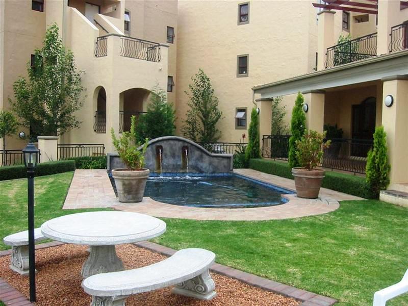 1 Bedroom Property for Sale in Lonehill Gauteng
