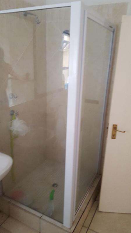 1 Bedroom Property for Sale in Lonehill Gauteng