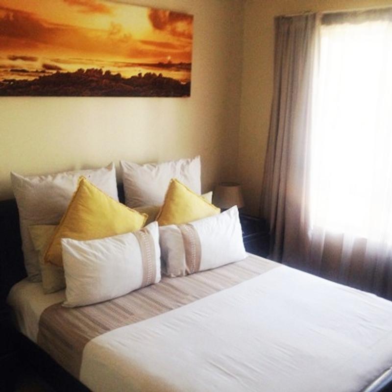 1 Bedroom Property for Sale in Lonehill Gauteng