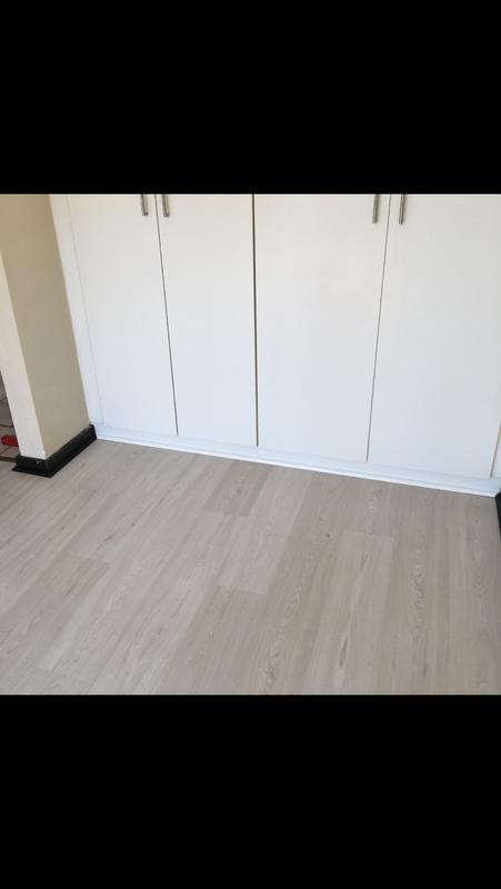 1 Bedroom Property for Sale in Lonehill Gauteng