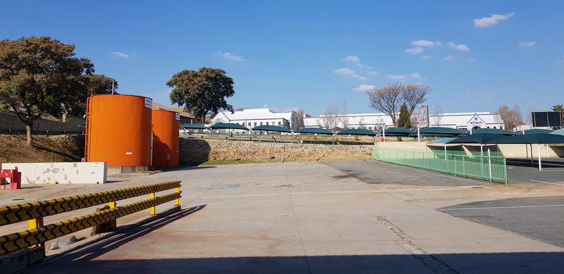 To Let Commercial Property for Rent in Halfway House Gauteng