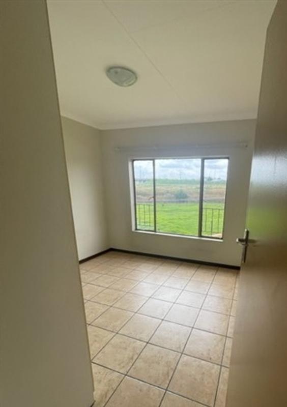 To Let 2 Bedroom Property for Rent in Ravensklip Gauteng
