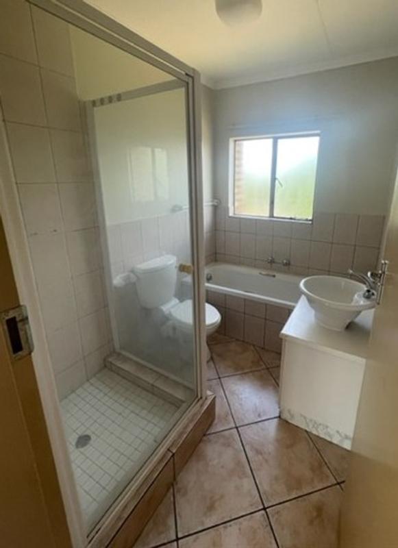To Let 2 Bedroom Property for Rent in Ravensklip Gauteng