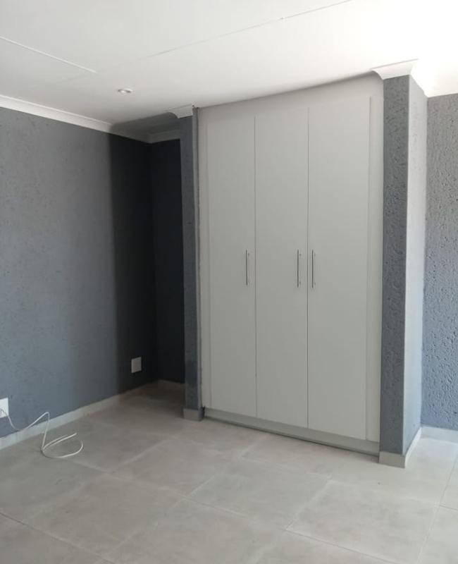 1 Bedroom Property for Sale in Emdeni Gauteng