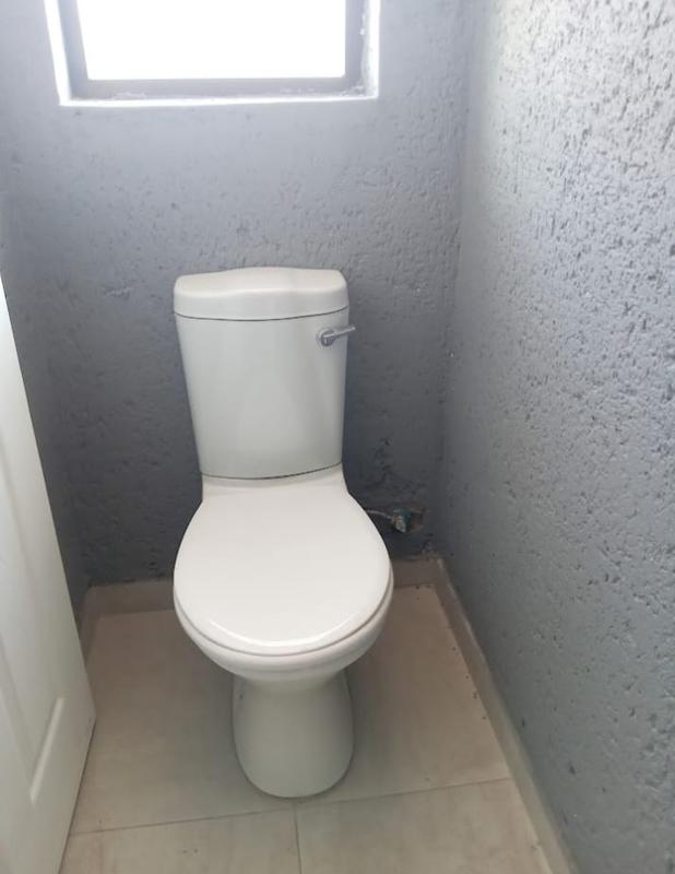 1 Bedroom Property for Sale in Emdeni Gauteng