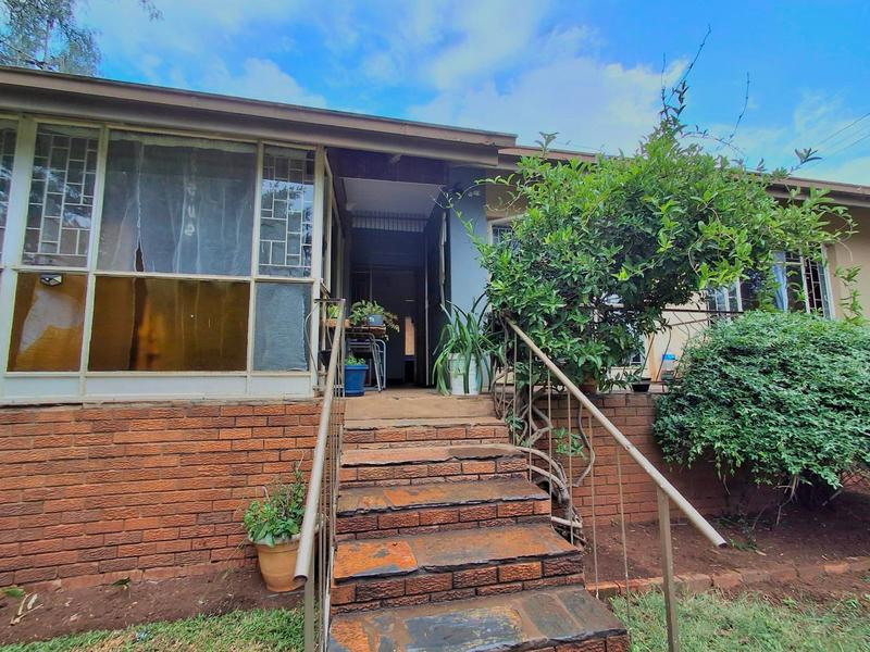 To Let 4 Bedroom Property for Rent in Eldoraigne Gauteng