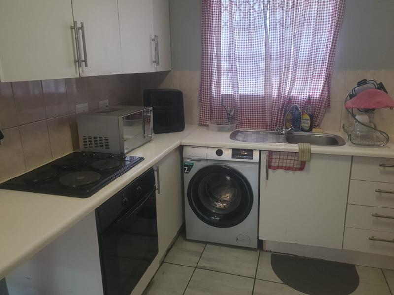 To Let 2 Bedroom Property for Rent in Northcliff Gauteng