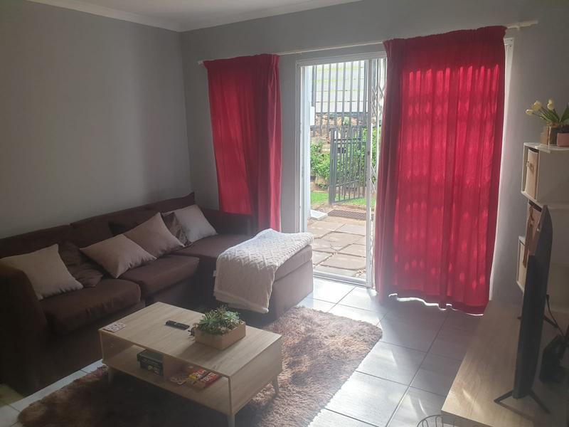 To Let 2 Bedroom Property for Rent in Northcliff Gauteng